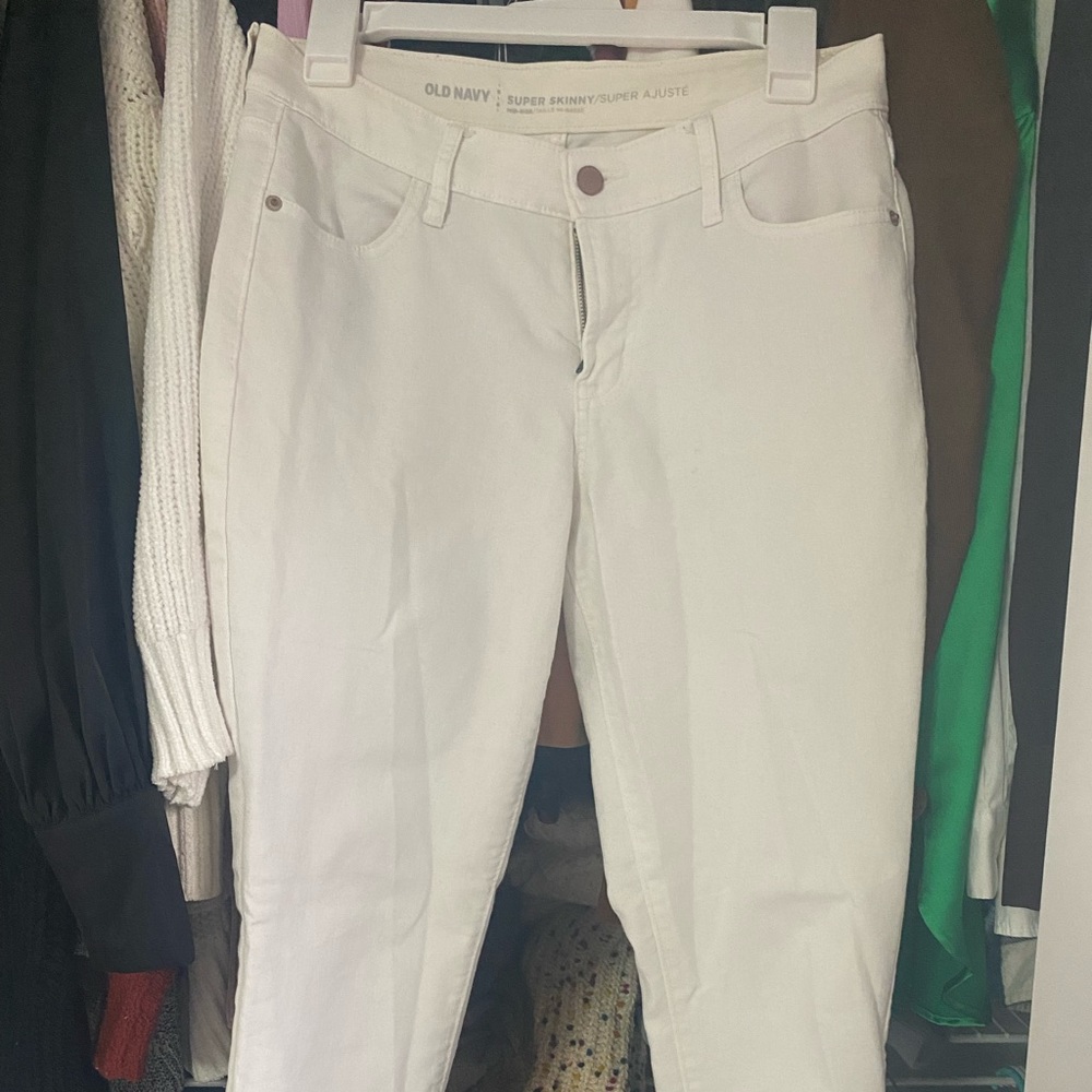 Old Navy white skinny jeans